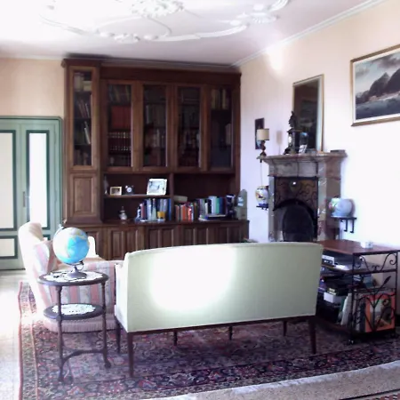 Casa Falcina بيت للعطل Cerro (Laveno-Mombello)