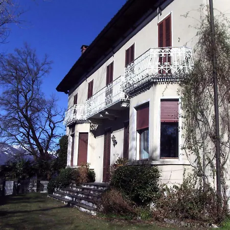 Casa Falcina * Cerro (Laveno-Mombello)