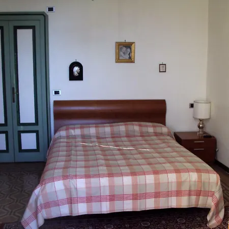 بيت للعطل Casa Falcina *